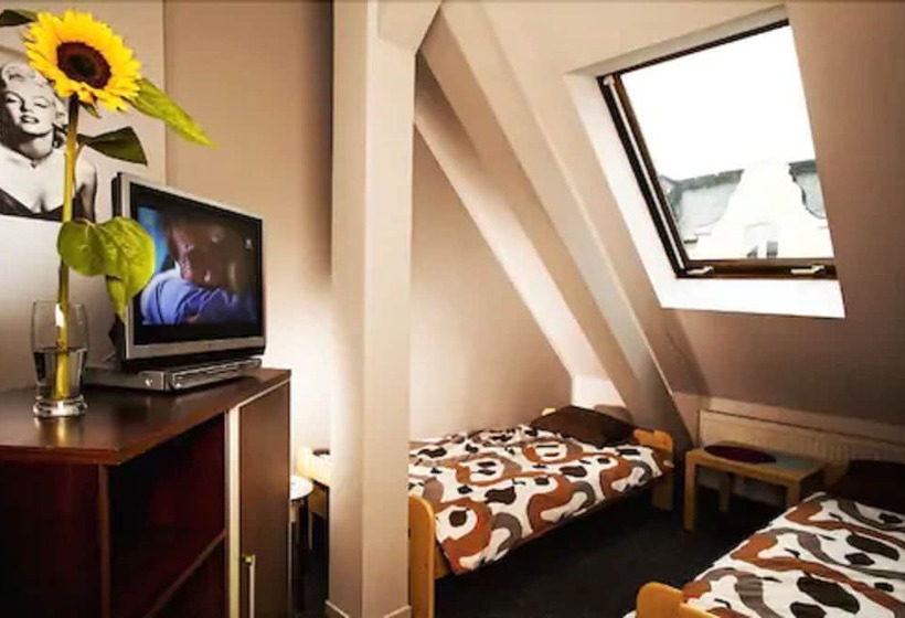 Absynt Hostel Wrocław