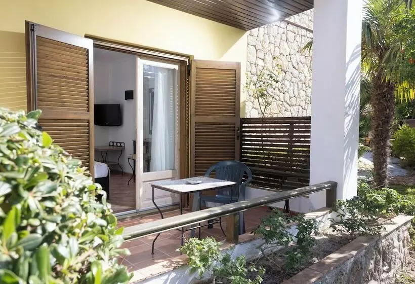 Ammon Garden Hotel