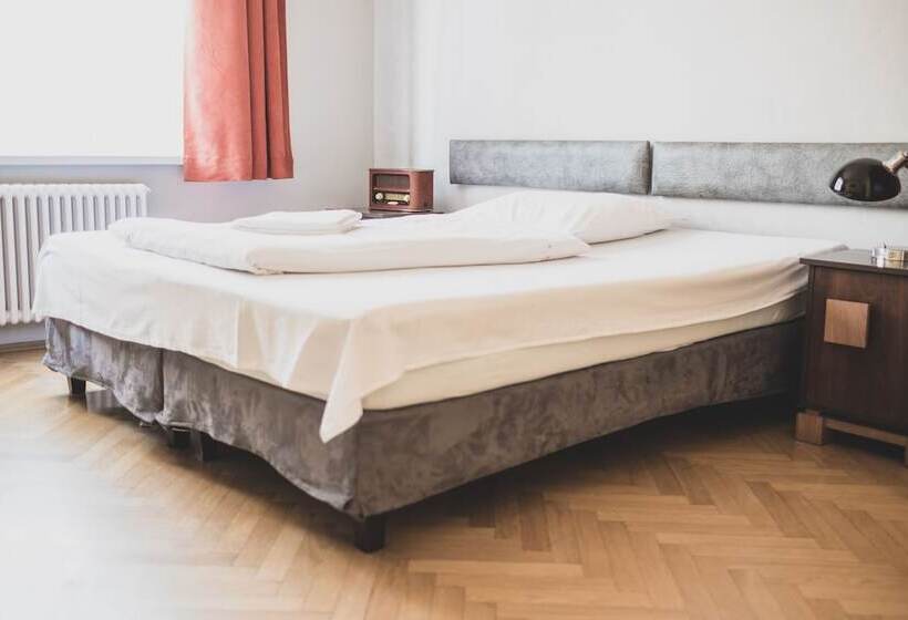 Cybulskiego Guest Rooms