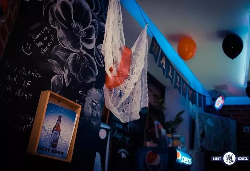 Greg&tom Party Hostel