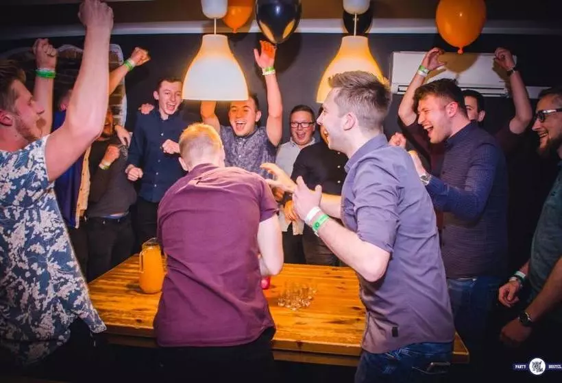 Greg&tom Party Hostel