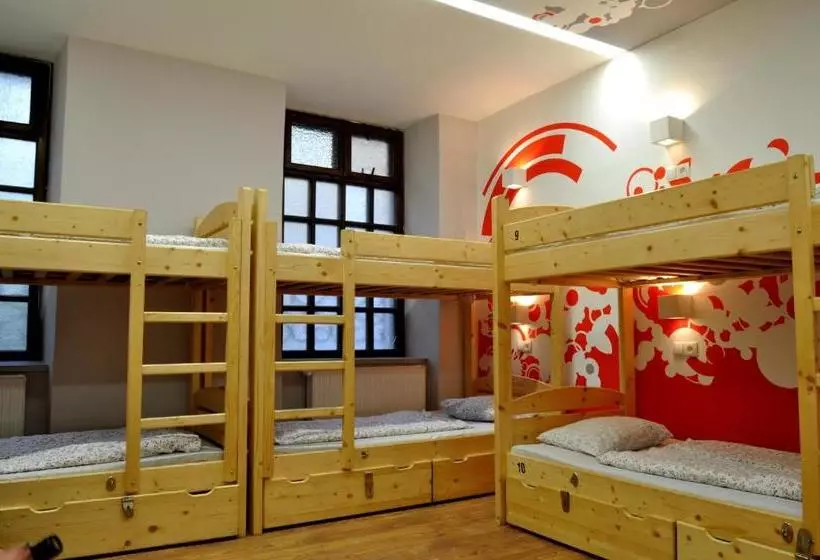 Greg&tom Party Hostel