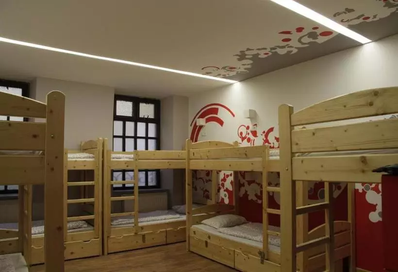 Greg&tom Party Hostel