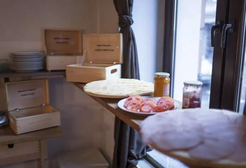 הוסטל Flamingo Centrum