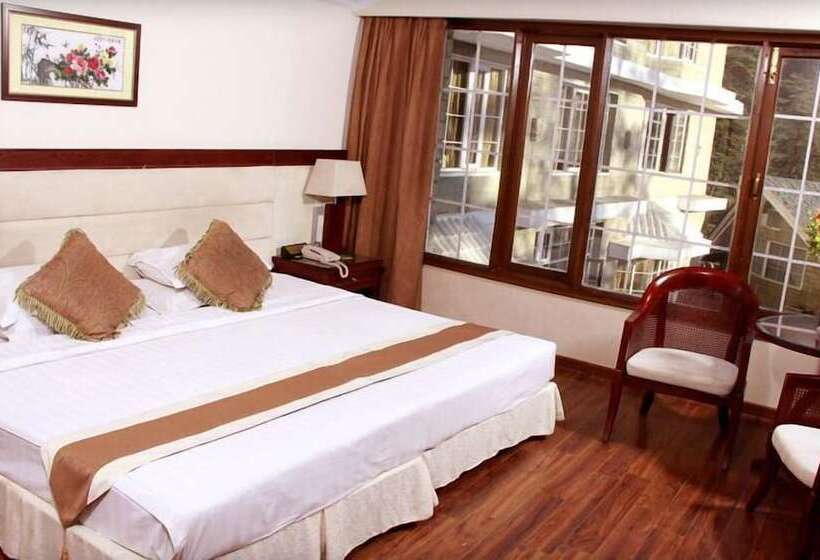 فندق East Bourne Resort & Spa