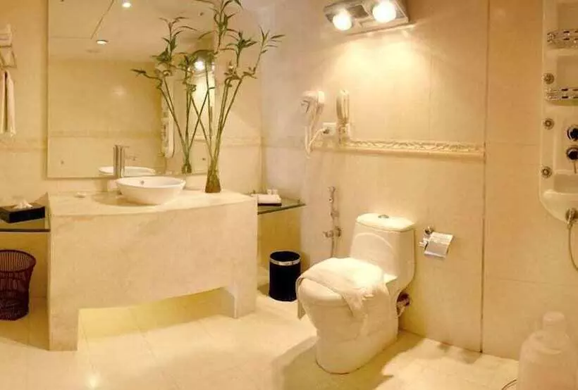 酒店 East Bourne Resort & Spa