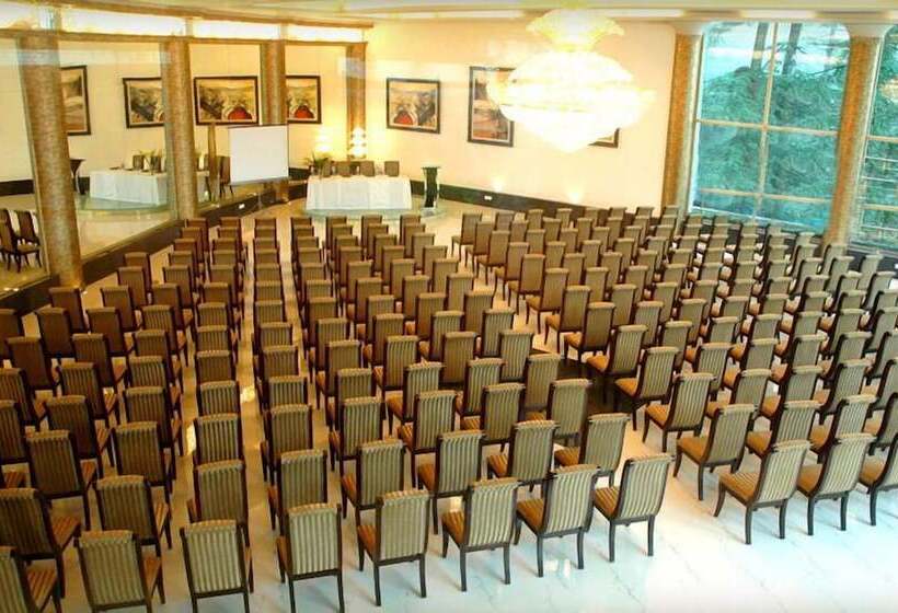 فندق East Bourne Resort & Spa