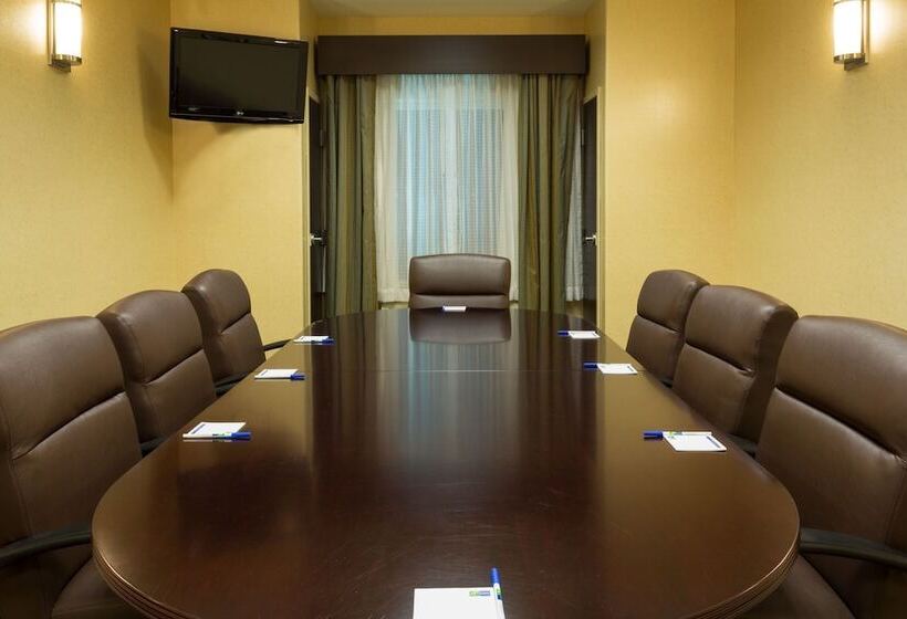 Hotelli Holiday Inn Express & Suites Moultrie, An Ihg