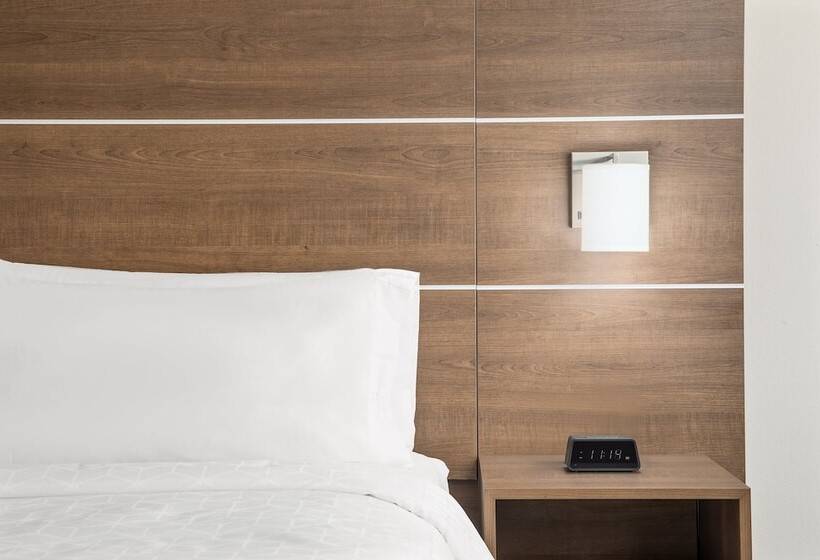 Holiday Inn Express Hotel & Suites Palm Bay, An Ihg