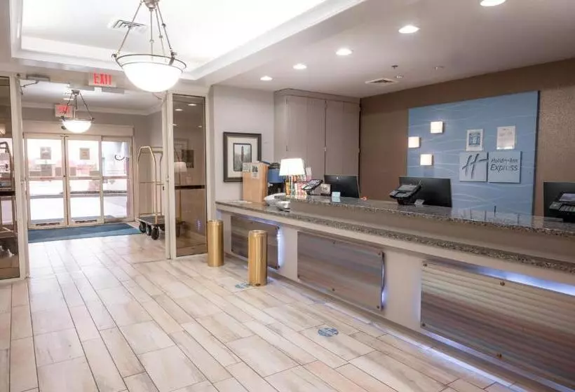 Otel Holiday Inn Express & Suites Tuscaloosa University, An Ihg