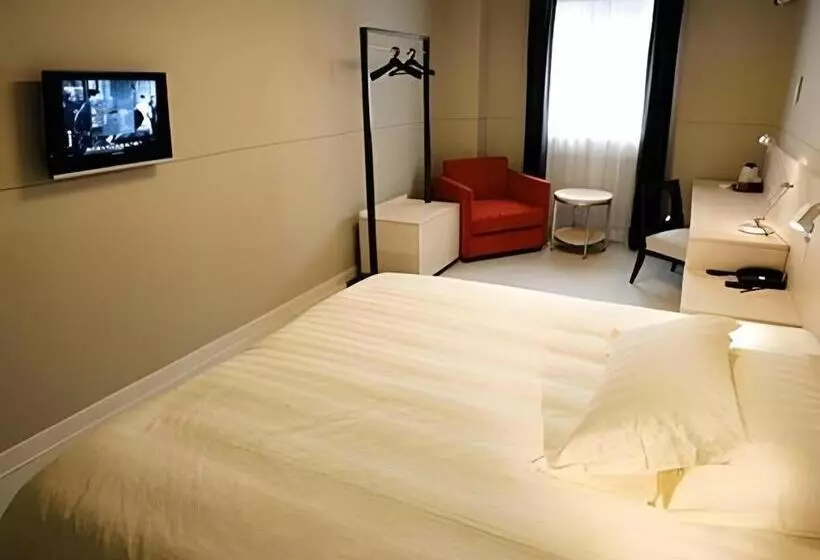 فندق Jinjiang Inn Shenyang Northeastern University