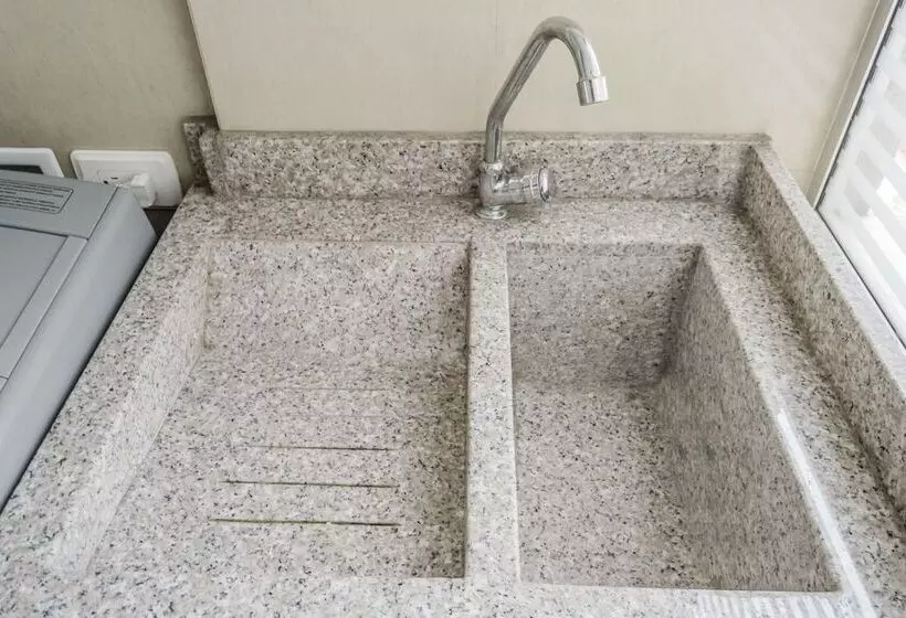 호텔 Regency Suites La Feria