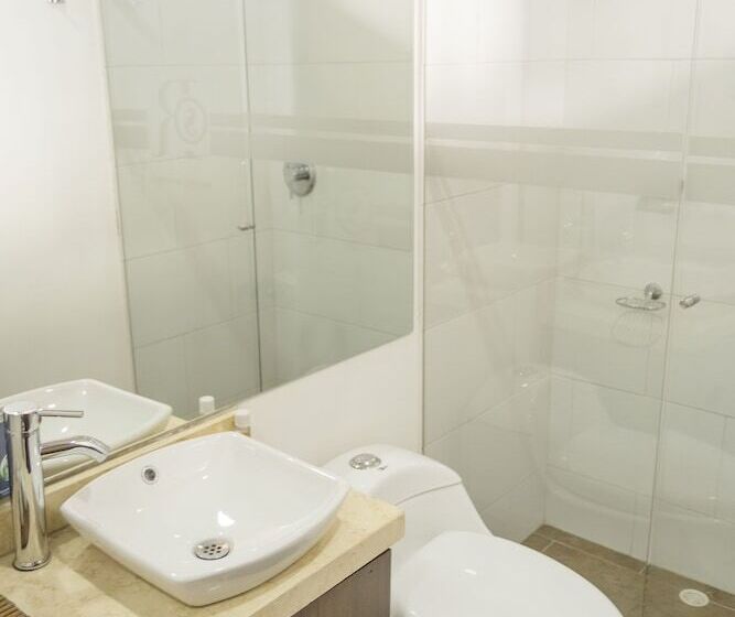 ホテル Regency Suites La Feria