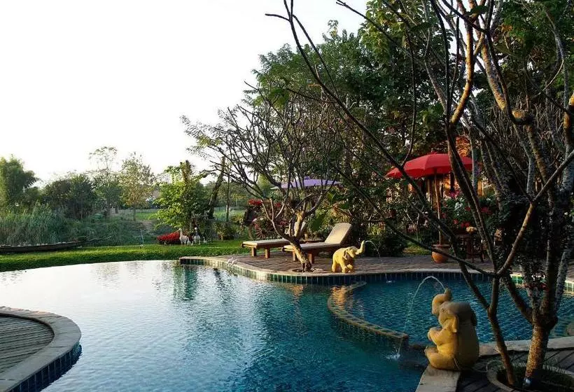 فندق The Granary Resort