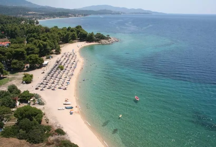 Lagomandra Hotel And Spa