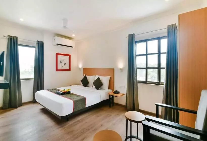 Hotel Broadway Udaipur