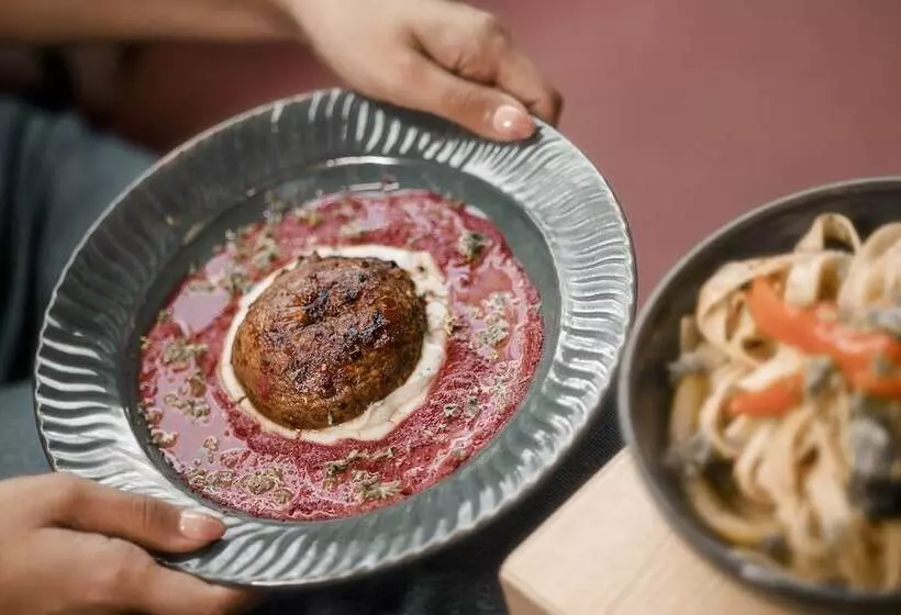 Hotel Broadway Udaipur