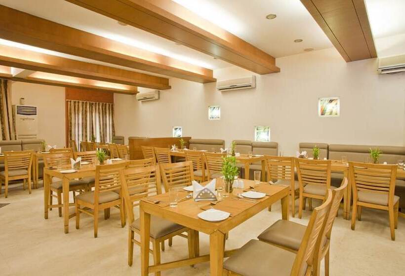 فندق Cambay Sapphire  Gandhinagar