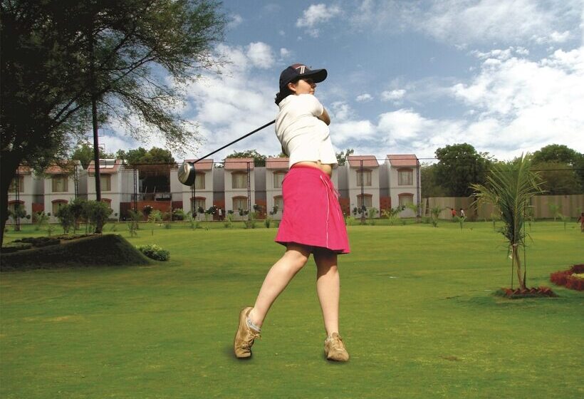 فندق Cambay Sapphire  Gandhinagar