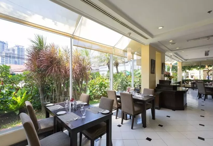 Classic Kameo Hotel And Serviced Apartments, Sriracha