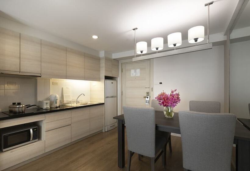 Classic Kameo Hotel And Serviced Apartments, Sriracha