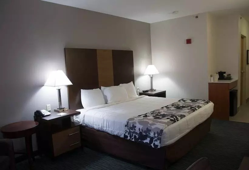 호텔 Crossroads Inn And Suites