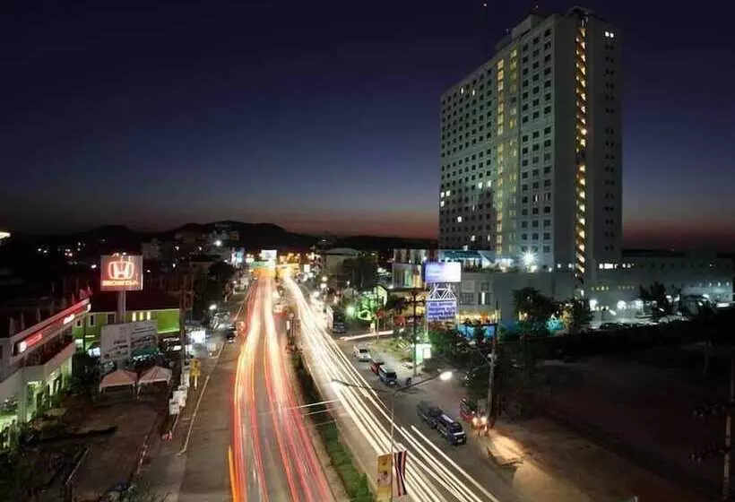 בית מלון כפרי Diamond Plaza