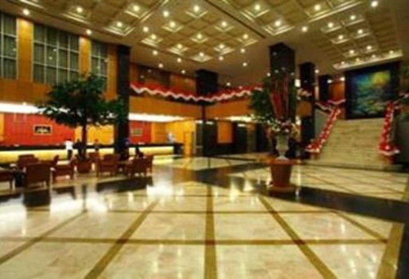 בית מלון כפרי Diamond Plaza