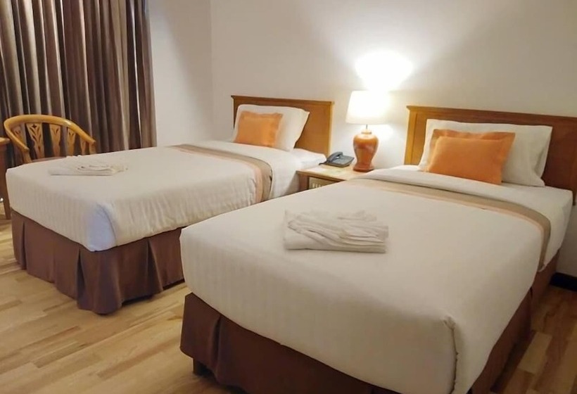 בית מלון כפרי Diamond Plaza