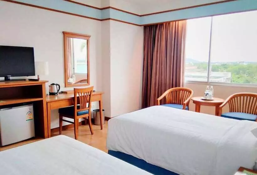 בית מלון כפרי Diamond Plaza