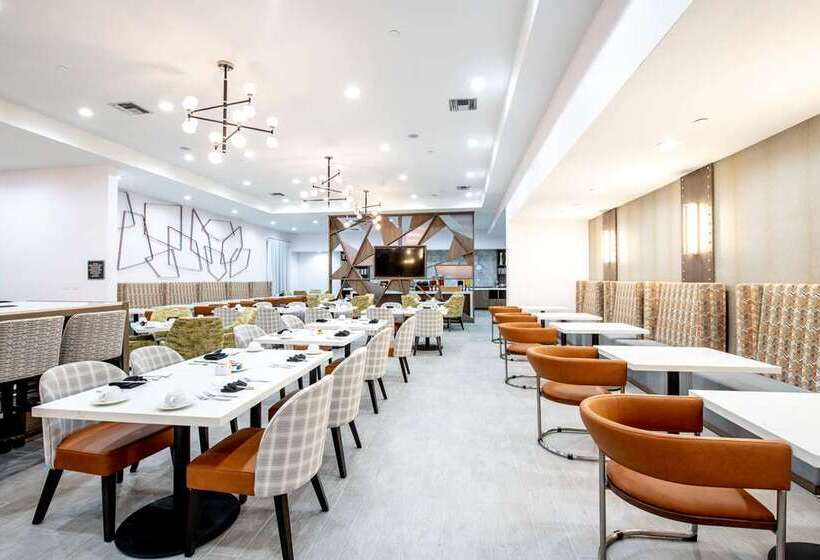 Hotelli Doubletree By Hilton Sulphur Lake Charles