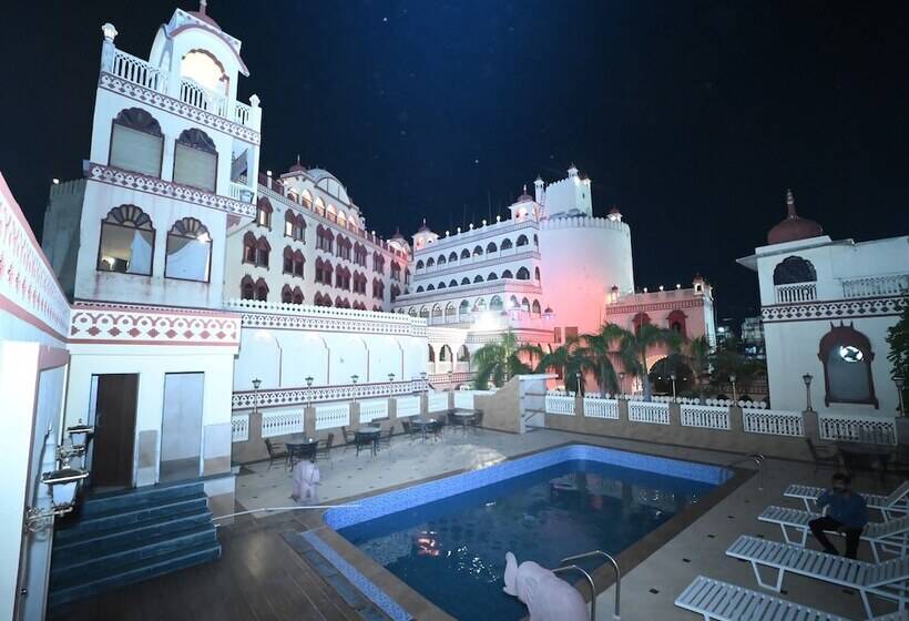 Hotel Fort Chandragupt Jaipur