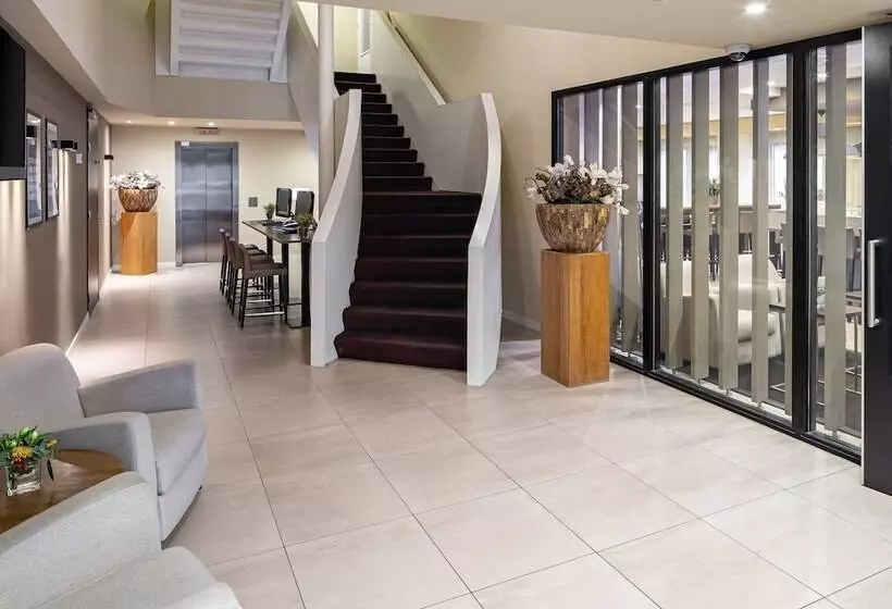 Отель Holiday Inn Express Amsterdam South, An Ihg