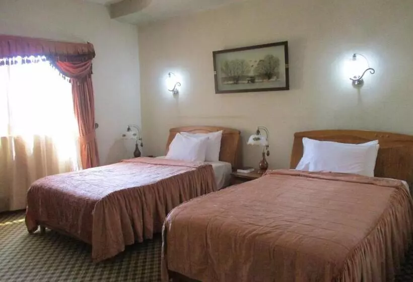 هتل Imperial Royale