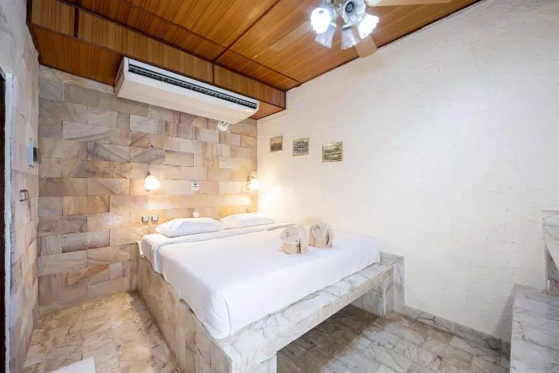 Отель Eden Garden