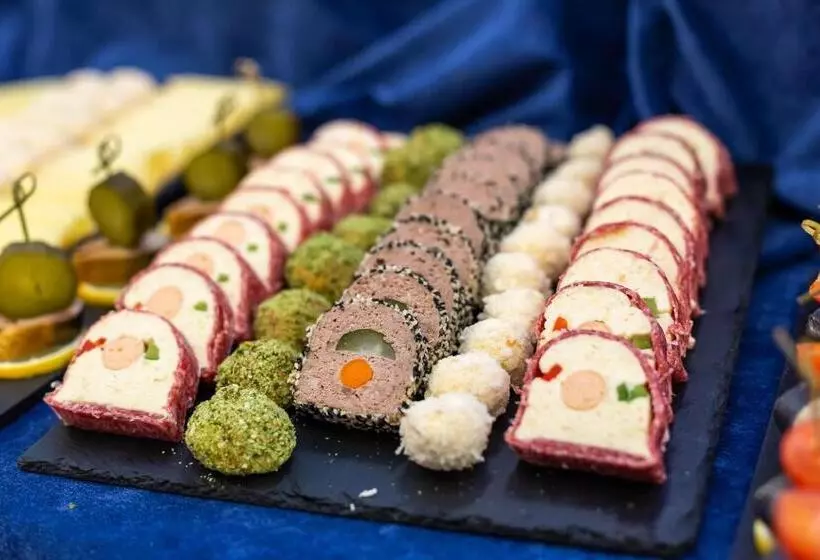 Отель Rizzo Boutique