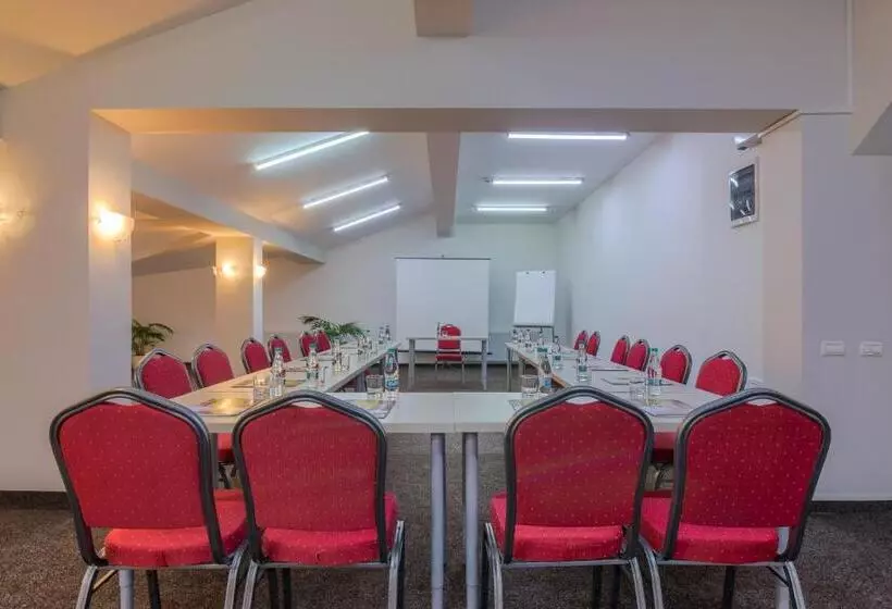 Отель Rizzo Boutique