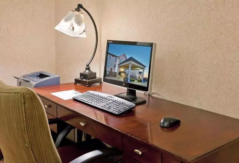 酒店 Seasons Inn & Suites Highland