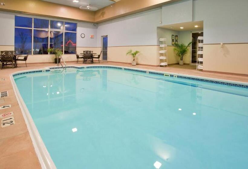 فندق Seasons Inn & Suites Highland