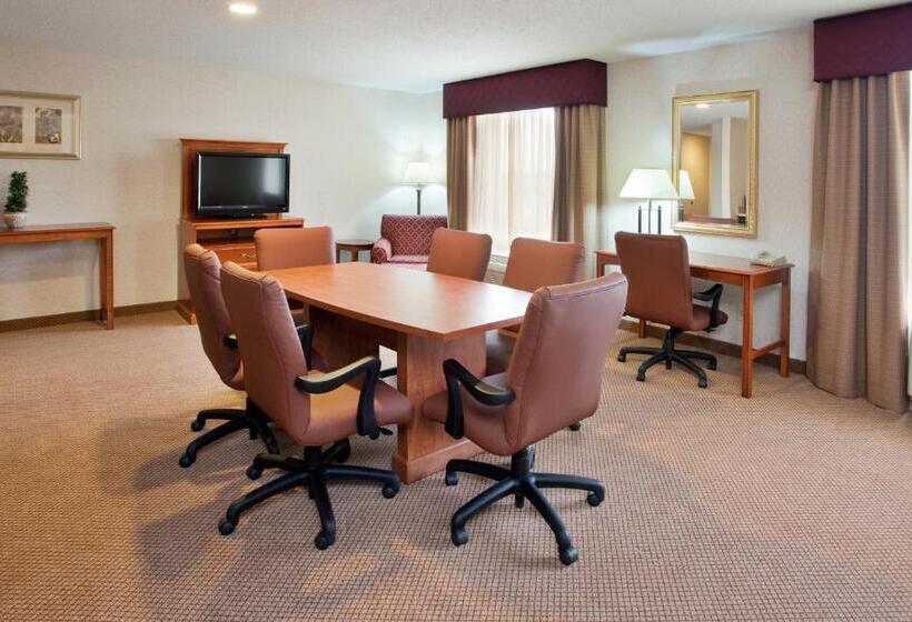 فندق Seasons Inn & Suites Highland