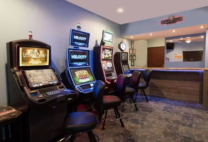 酒店 Seasons Inn & Suites Highland