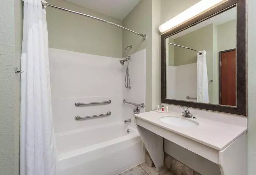 酒店 Seasons Inn & Suites Highland