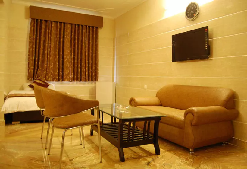Hotelli Treebo Trend Singh Sons Karol Bagh