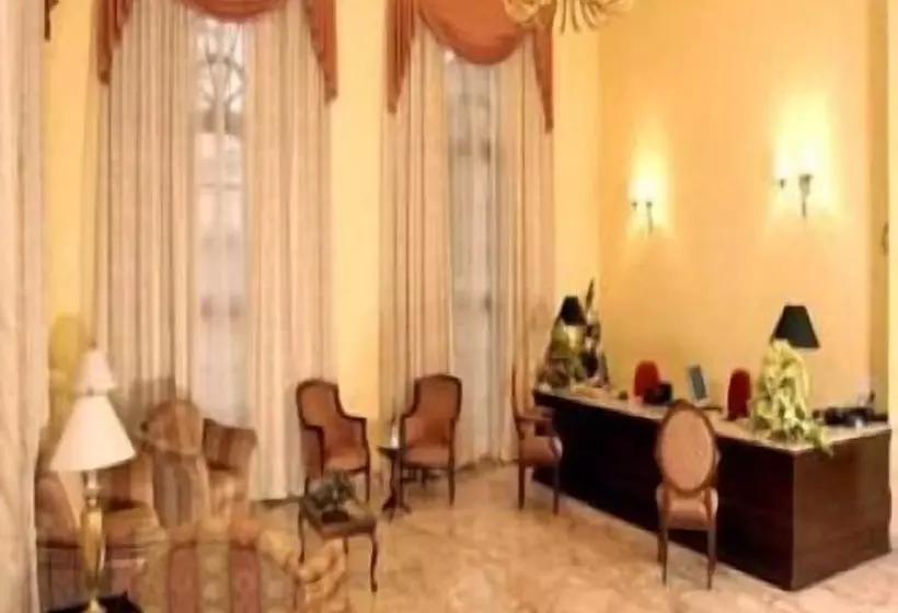 Hotel The Grand Magrath