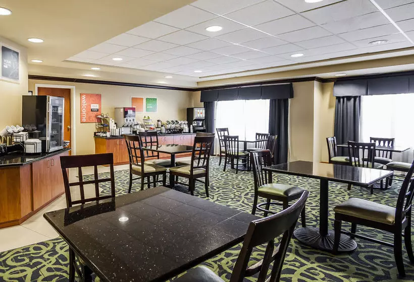 호텔 Comfort Inn Kansas City Airport