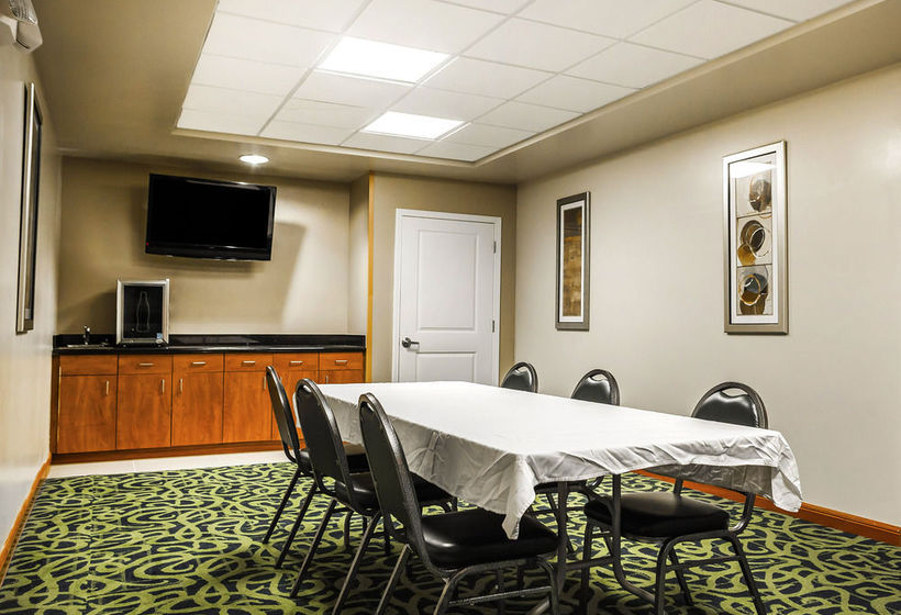 فندق Comfort Inn Kansas City Airport
