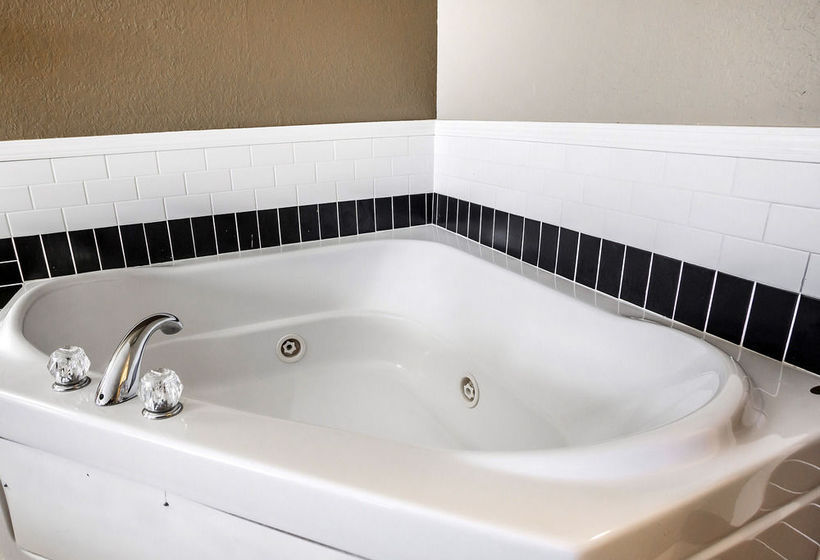 فندق Comfort Inn Kansas City Airport