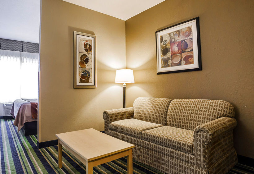 فندق Comfort Inn Kansas City Airport