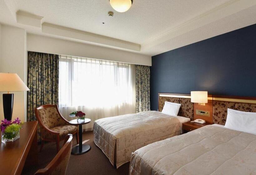 בית מלון כפרי Crown Palais Chiryu