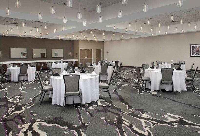 فندق Hilton Garden Inn Columbia Airport